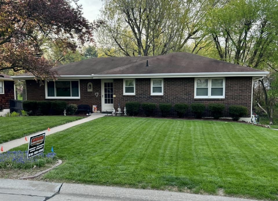 Do 30 year shingles really last 30 years near Saint Joseph Missouri?